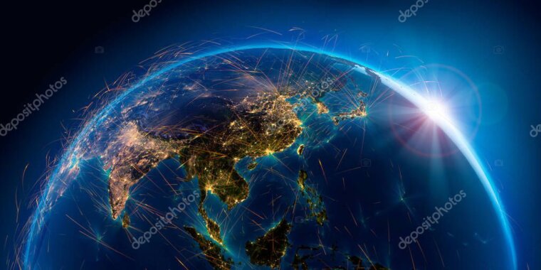 日本地図とネットワークのイメージ